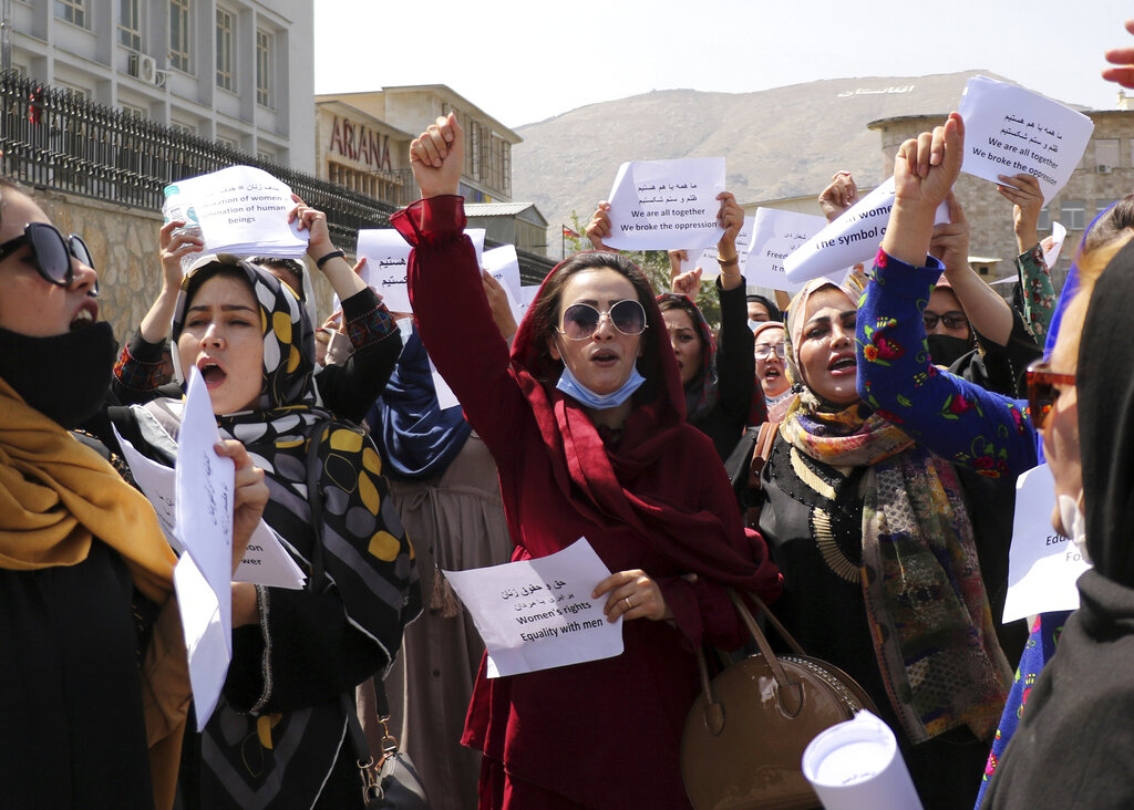 Fri. 836 a.m. Afghan women demand rights as Taliban seek recognition